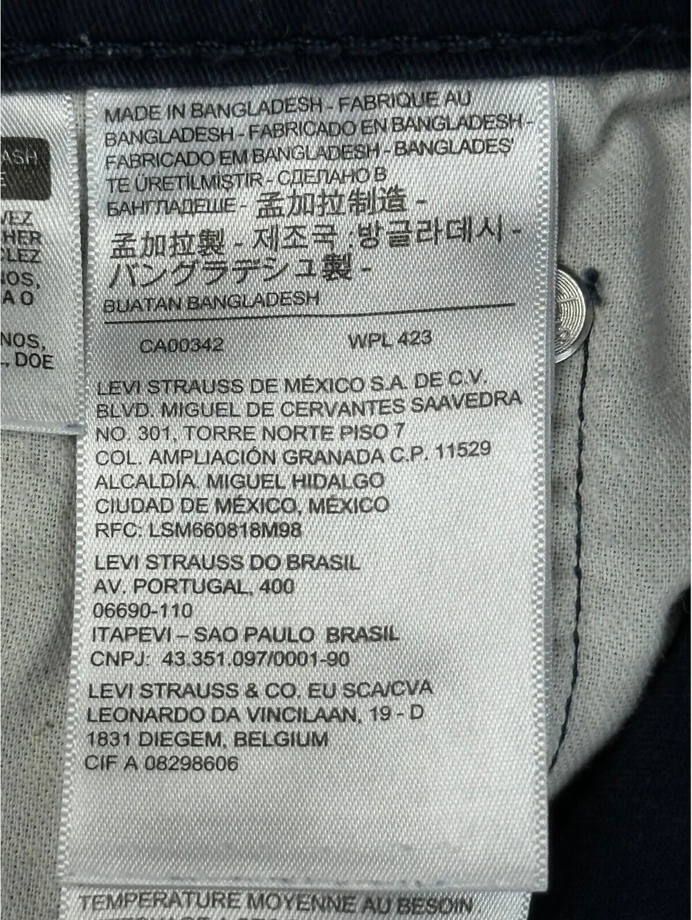 Levis 511 Mens Slim Fit All Seasons Tech Stretch Pants Navy Blue Chino Sz 30x32